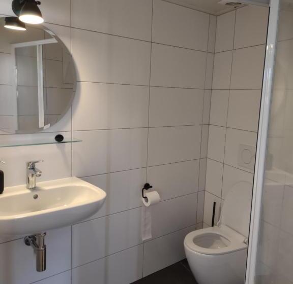 تختخواب و صبحانه De Kaepstander