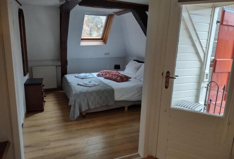 تختخواب و صبحانه De Kaepstander