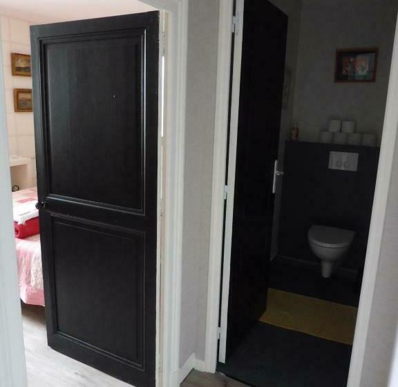 민박 La Lézardière