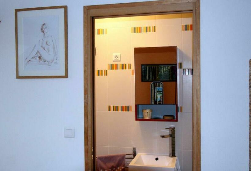 Bed and Breakfast La Tuiliere