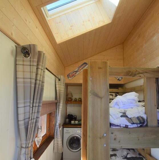 مبيت وإفطار Le Petit Chalet Leard