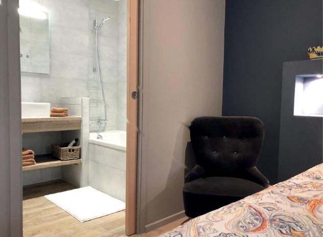 민박 Les Tchanquées