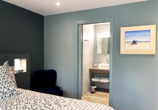 민박 Les Tchanquées