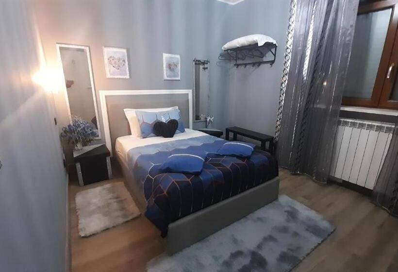 تختخواب و صبحانه Lilium