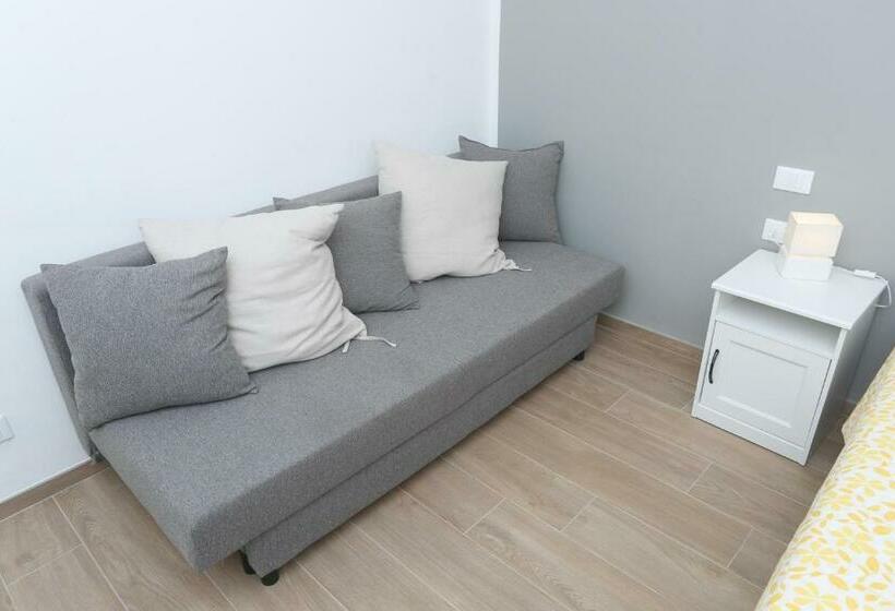 تختخواب و صبحانه Residenza Leone