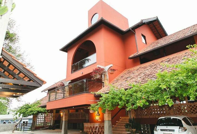 تختخواب و صبحانه Refúgio Do Cacupé