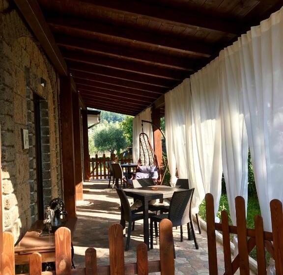Отель Agriturismo A Casa Di Susanna