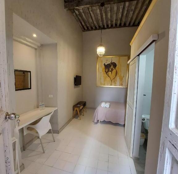 酒店 Alojamiento Romeo Y Julieta