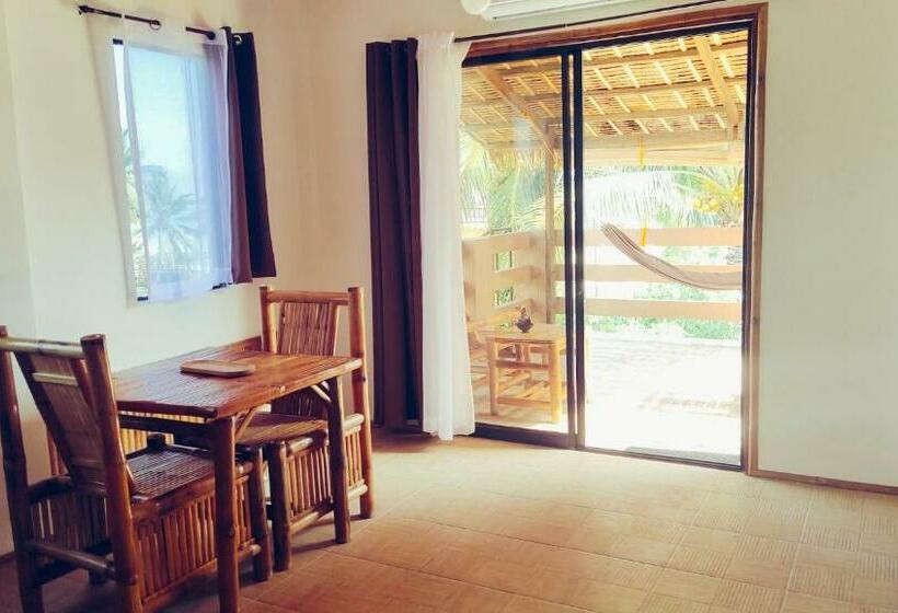 فندق Anahaw Seaside Inn