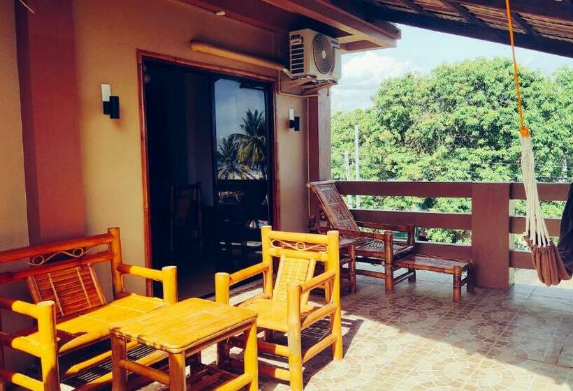 فندق Anahaw Seaside Inn