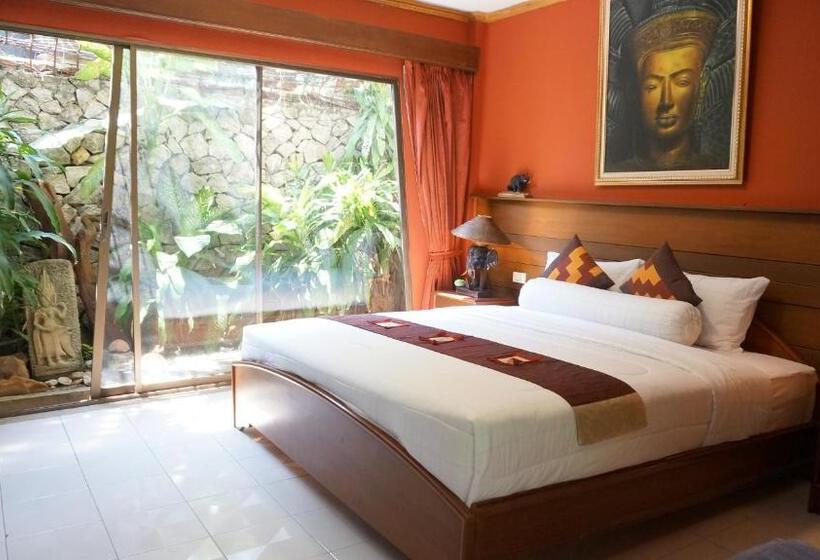 Отель Leprive Resort