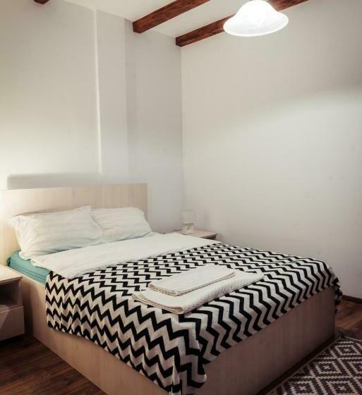 ホテル Pensiunea Casa Lupas