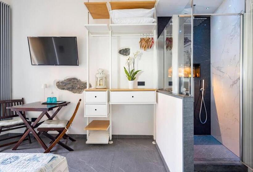 Пансион Alberta Rooms Manarola