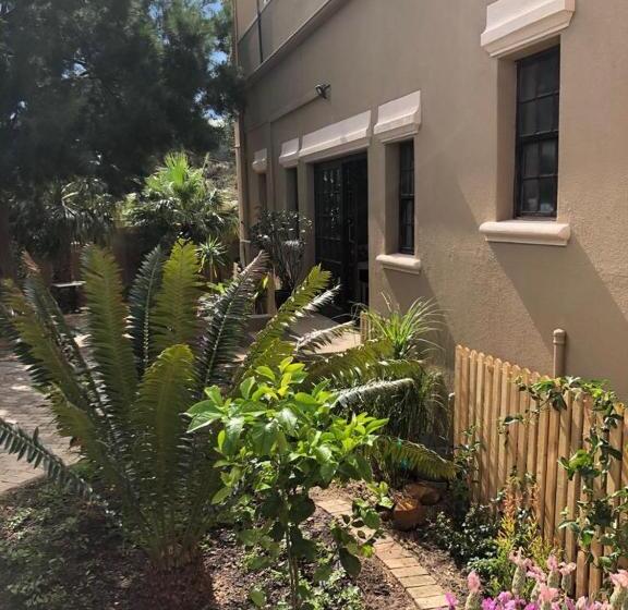 بنسيون Flavours At 34