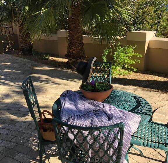 بنسيون Flavours At 34