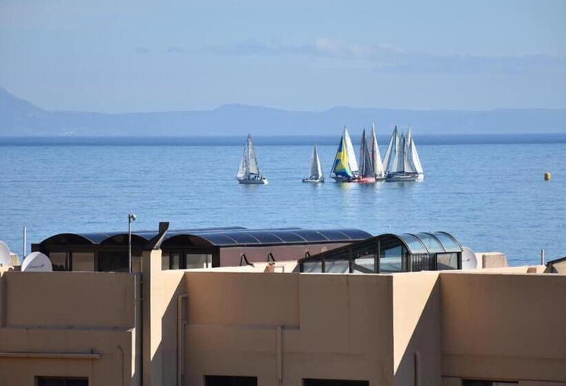 بنسيون Flavours At 34