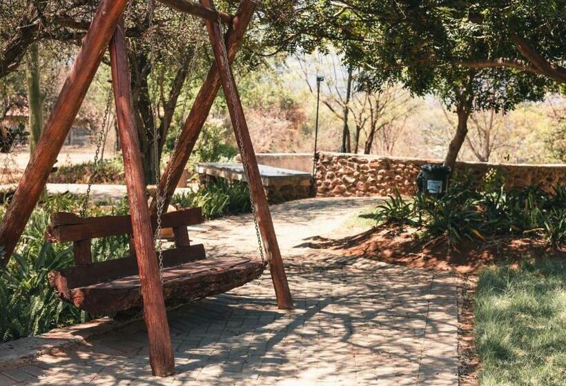 פנסיון Hadassa Guest House