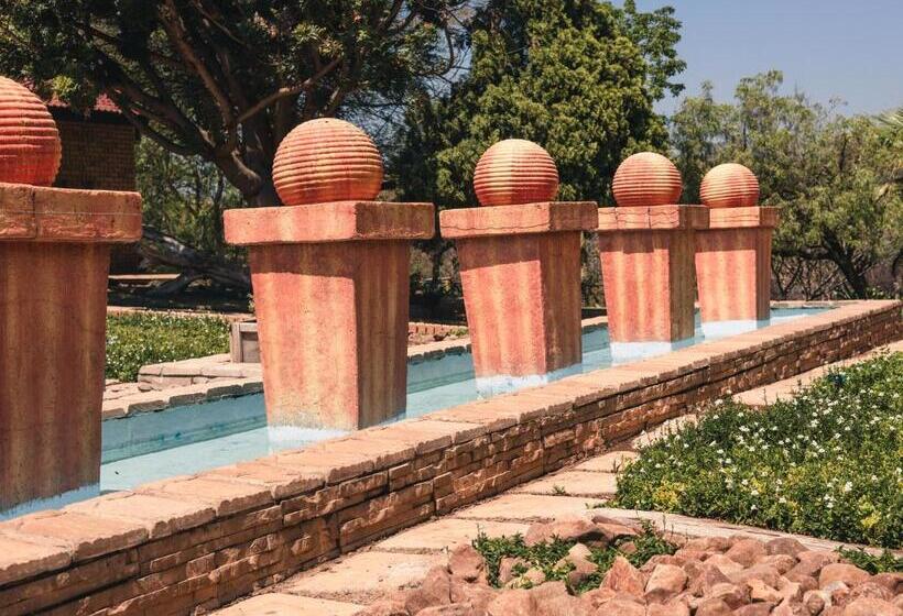 פנסיון Hadassa Guest House