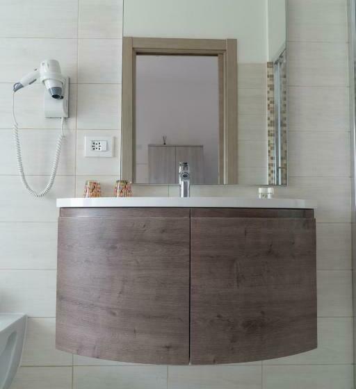 بنسيون Le Stanze Dei Poeti E Del Vino