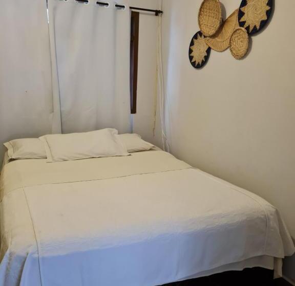 פנסיון Maika I Pousada