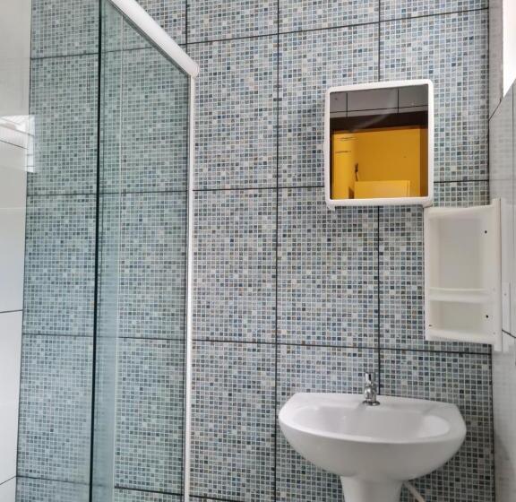 פנסיון Maika I Pousada