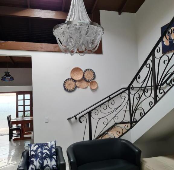 פנסיון Maika I Pousada