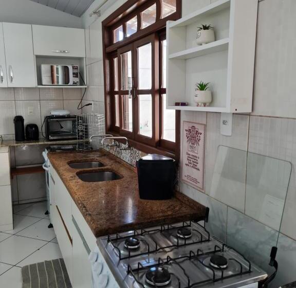 פנסיון Maika I Pousada