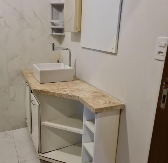 פנסיון Maika I Pousada