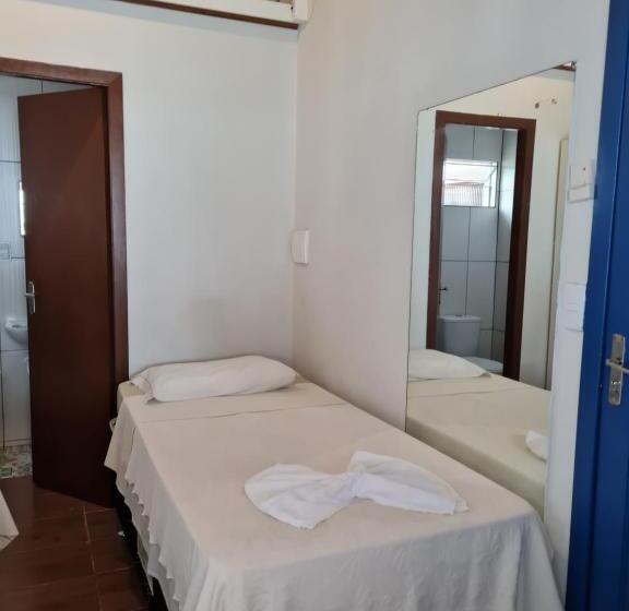 פנסיון Maika I Pousada