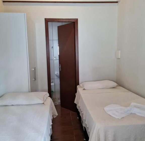 פנסיון Maika I Pousada