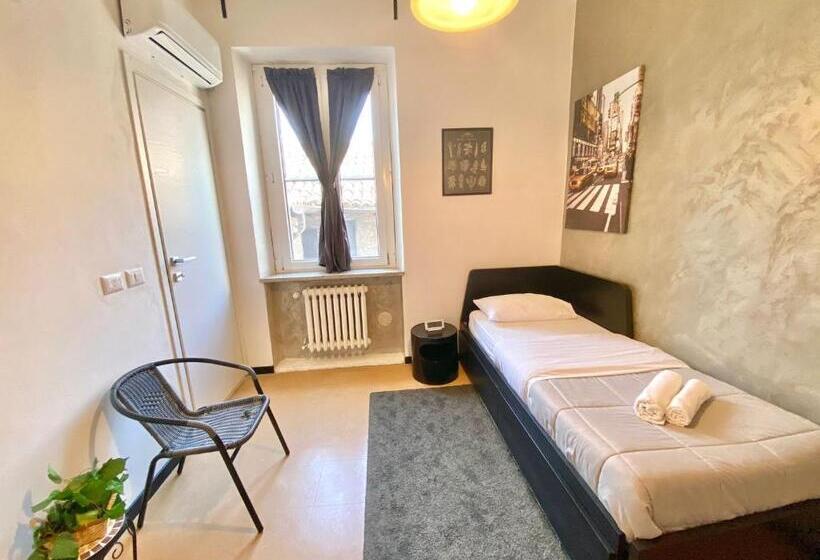 Pension (Hôtel basse catégorie) Maison Sarraj Affittacamere