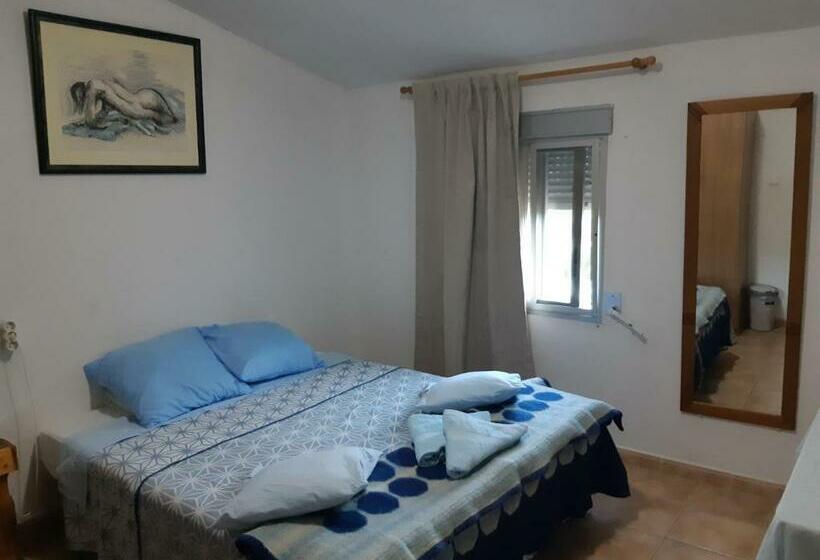 ペンション Nice Room With Swimming Pool