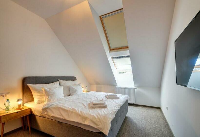 پانسیون Penzión Elements