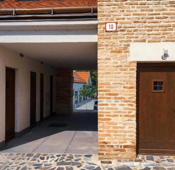 پانسیون Penzión Elements