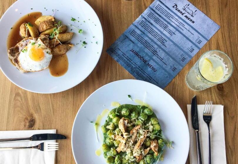 پانسیون Penzión Elements