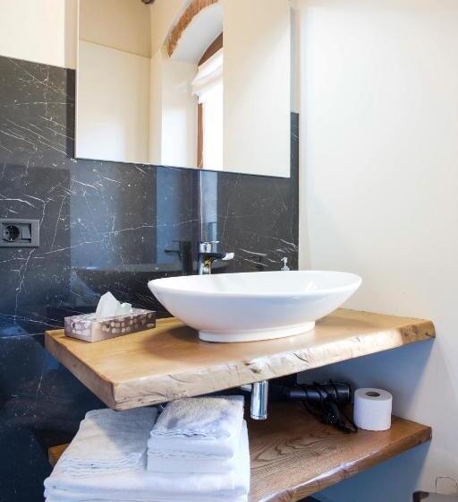 פנסיון Torre Soave   Locazione Turistica