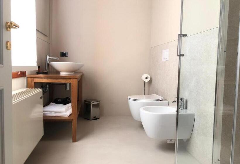 פנסיון Torre Soave   Locazione Turistica