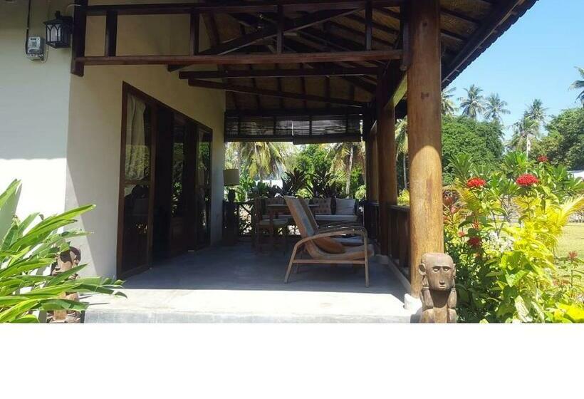 פנסיון Waiara Village Guesthouse