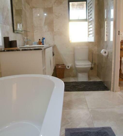 بنسيون Walter’s Place