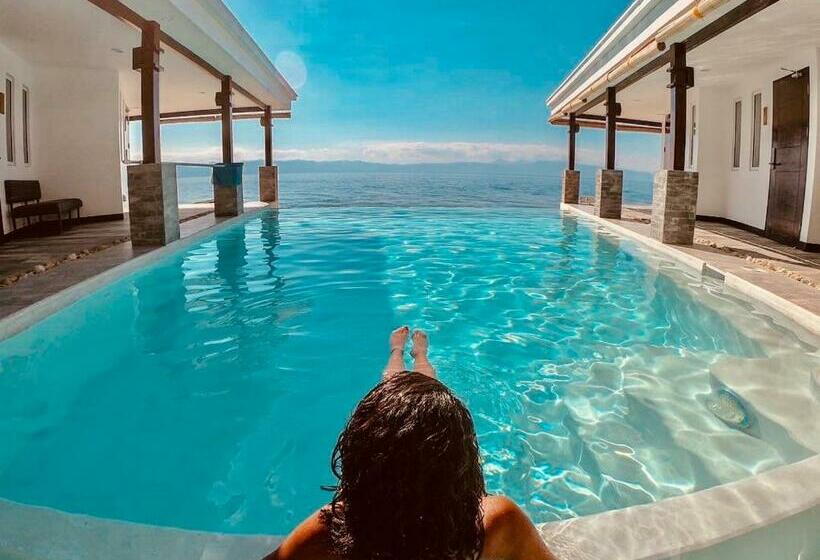 Курорт Alegria Water Front Beach House