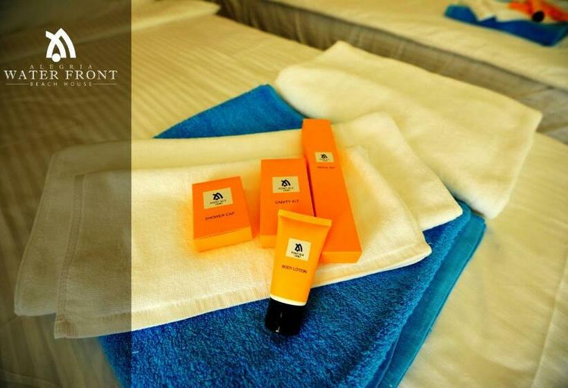 منتجع Alegria Water Front Beach House