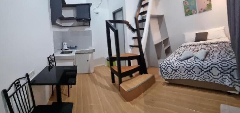 هاستل Mannah Garden Staycation Place