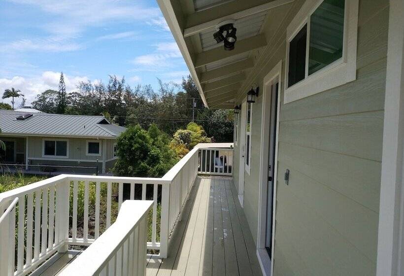 فندق صغير Ocean Breeze Inn