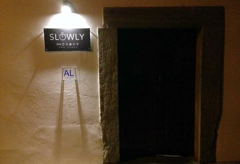 호스텔 Slowly Com Vagar