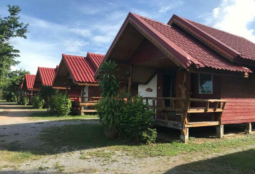 Baan Suan Sukjai Resort