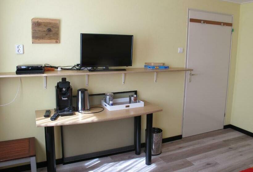 צימר Achter Het Anker