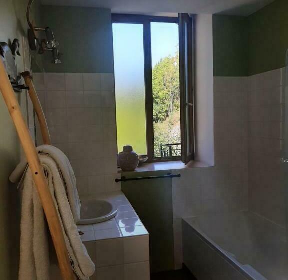 Bed and Breakfast Au Fil De Lods