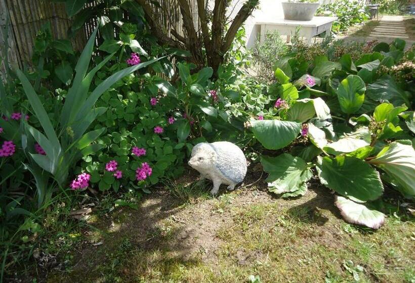 ベッドアンドブレックファースト Au Vert A Olivet