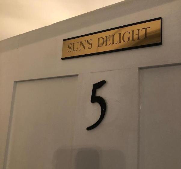 مبيت وإفطار Belmont Inn