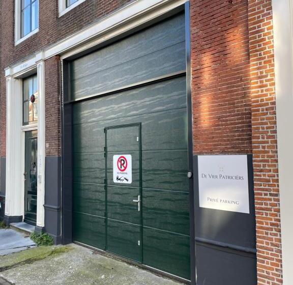 تختخواب و صبحانه Boutique Hotel De Vier Patriciërs